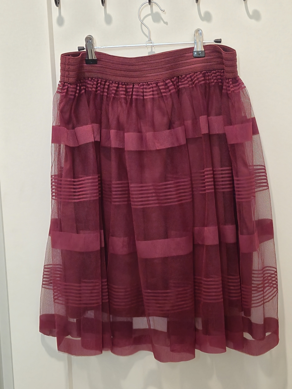 Women's Burgundy Tulle Midi Skirt